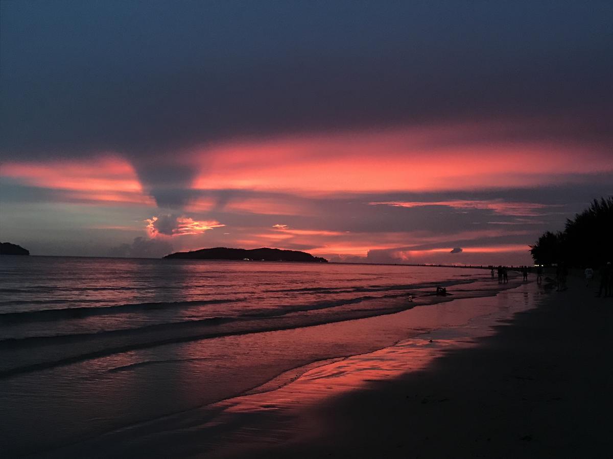 A Pousada Hood Kota Kinabalu Exterior foto