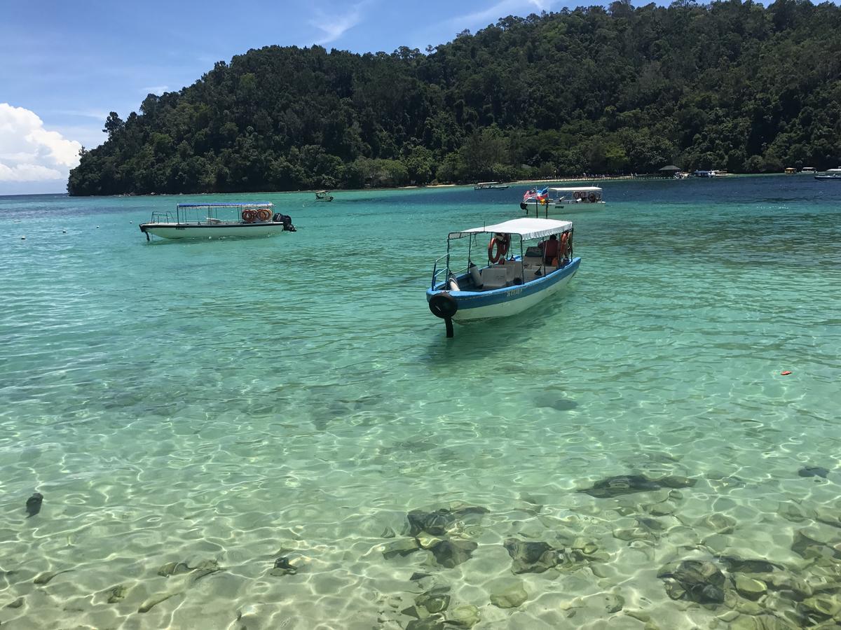 A Pousada Hood Kota Kinabalu Exterior foto