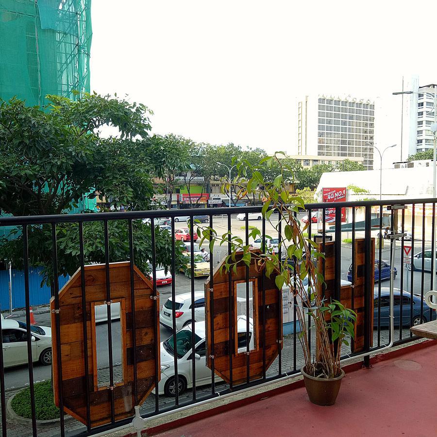 A Pousada Hood Kota Kinabalu Exterior foto