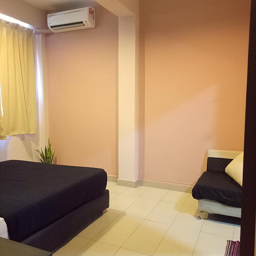 A Pousada Hood Kota Kinabalu Exterior foto